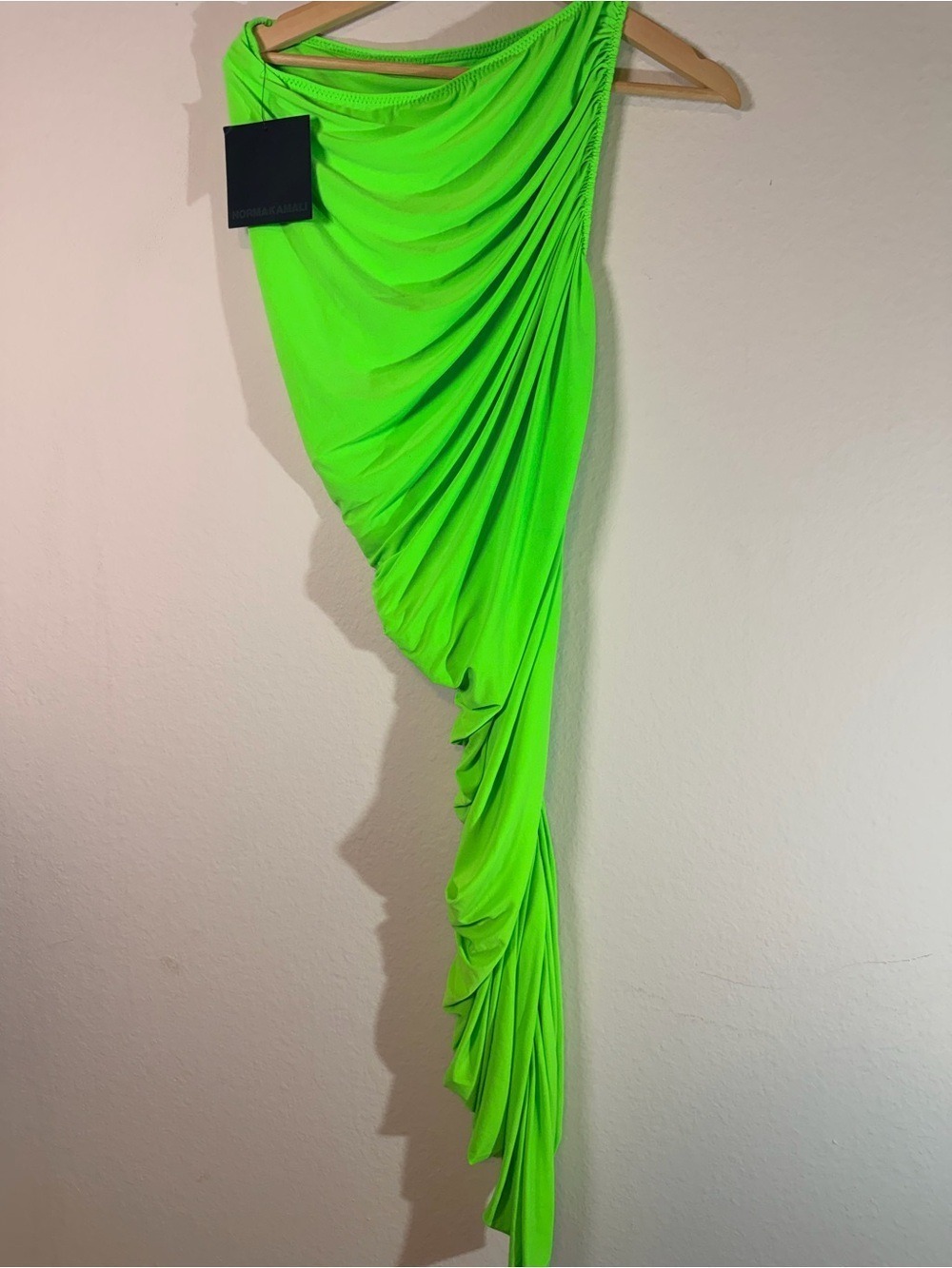 NWT Norma Kamali Diana Dress to Knee Neon Green M Asymmetrical Draped Dress - Picture 3 of 10